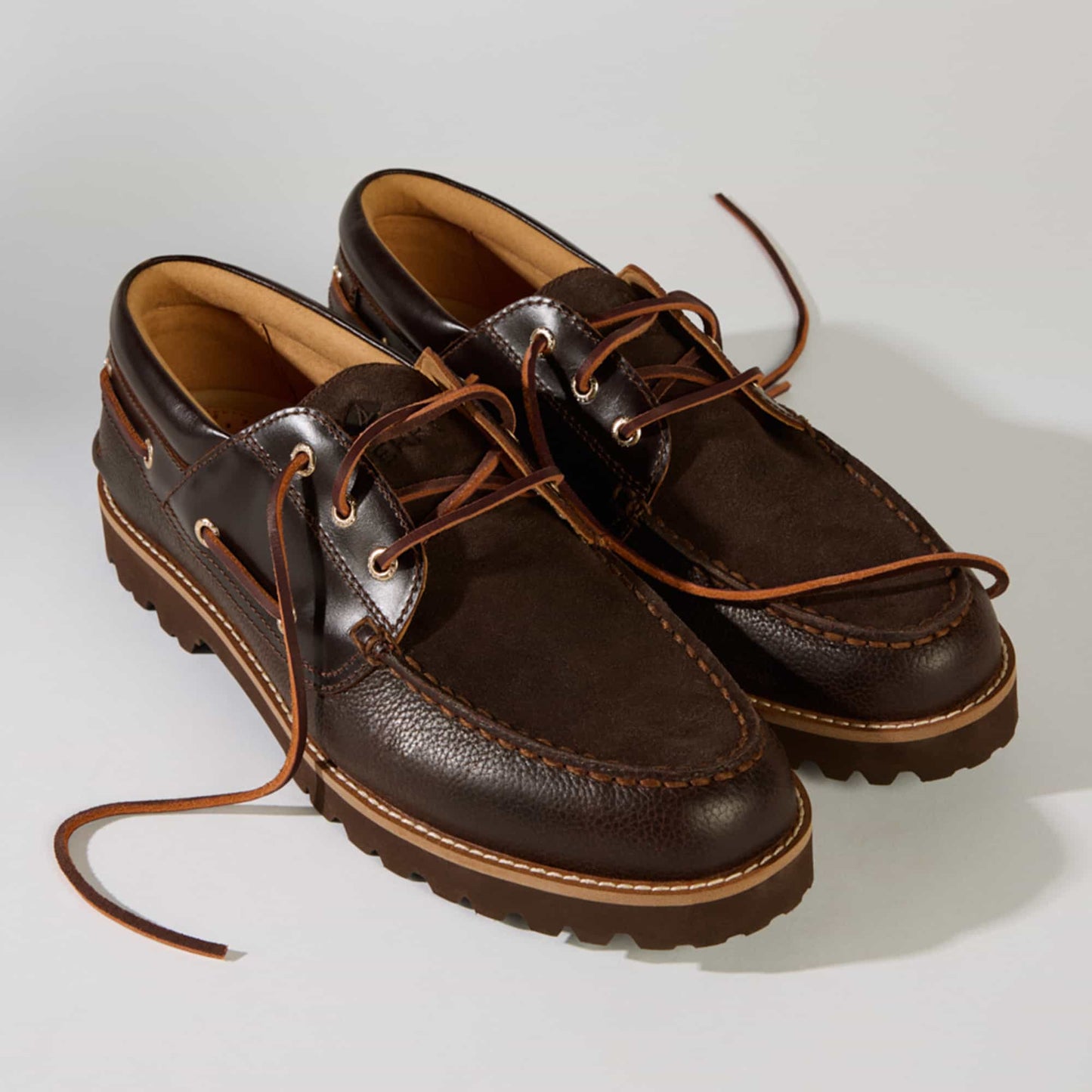 Newton 3 Eye Lug Boat Shoe | Sperry Online