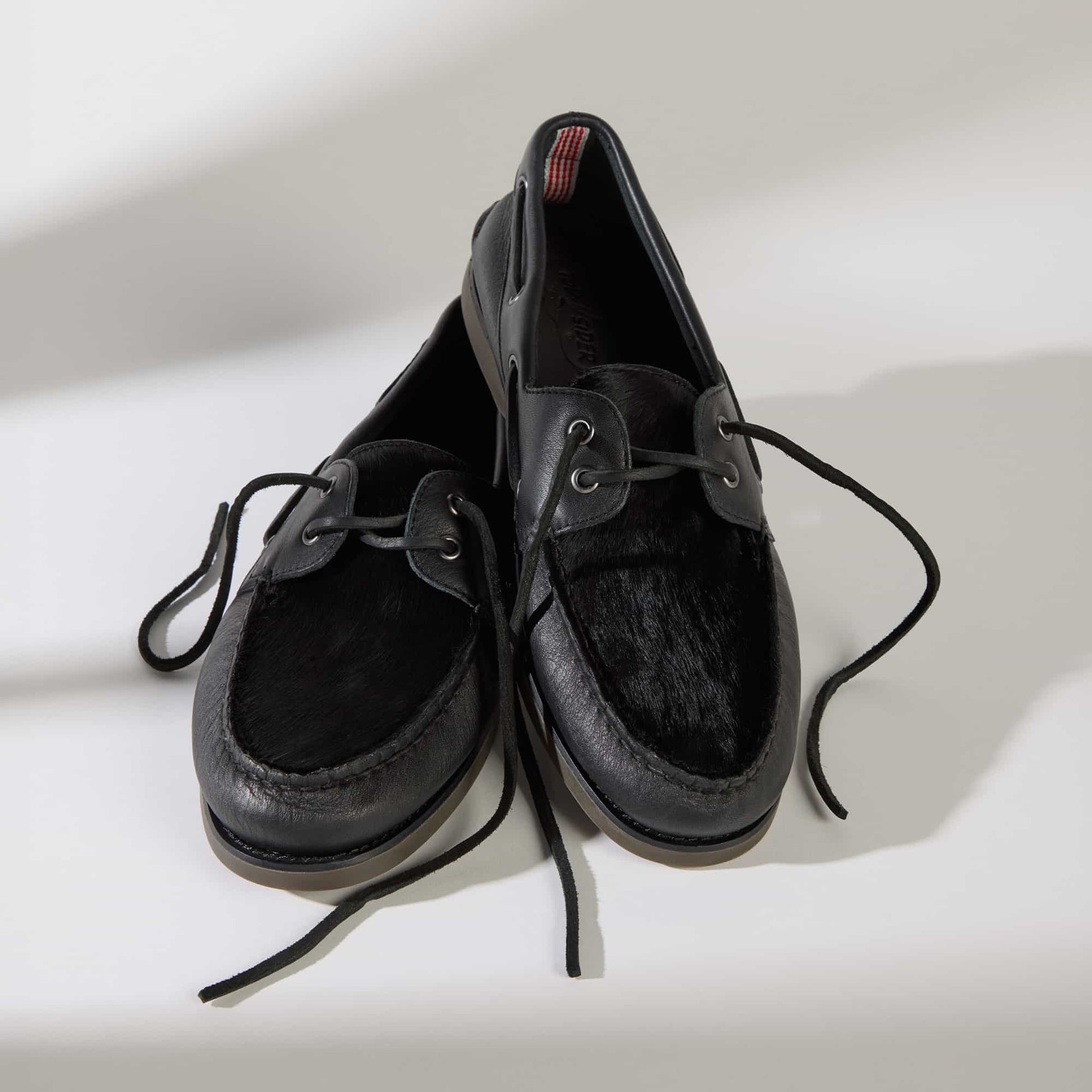 Authentic Original™ Cloud Boat Shoe Black | Sperry Outlet