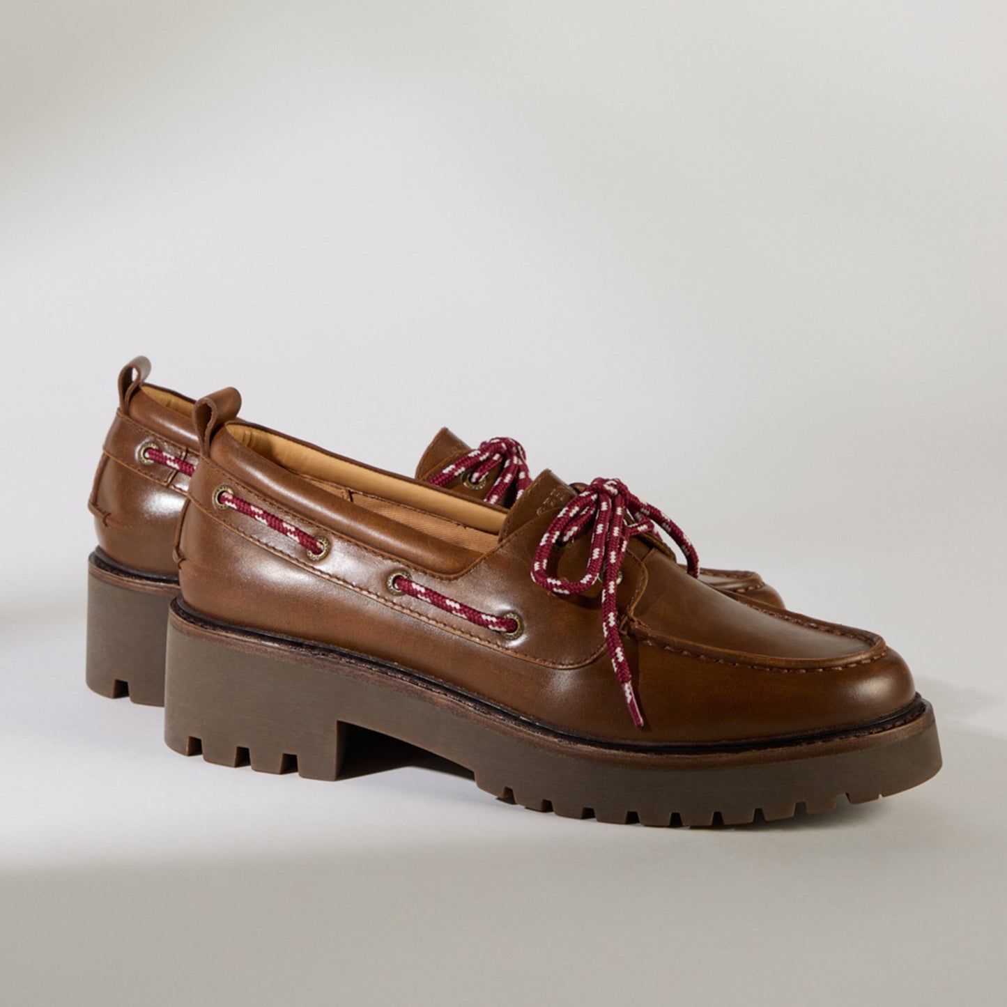 Authentic Original™ Lug 2-Eye Boat Shoe Brown | Sperry New